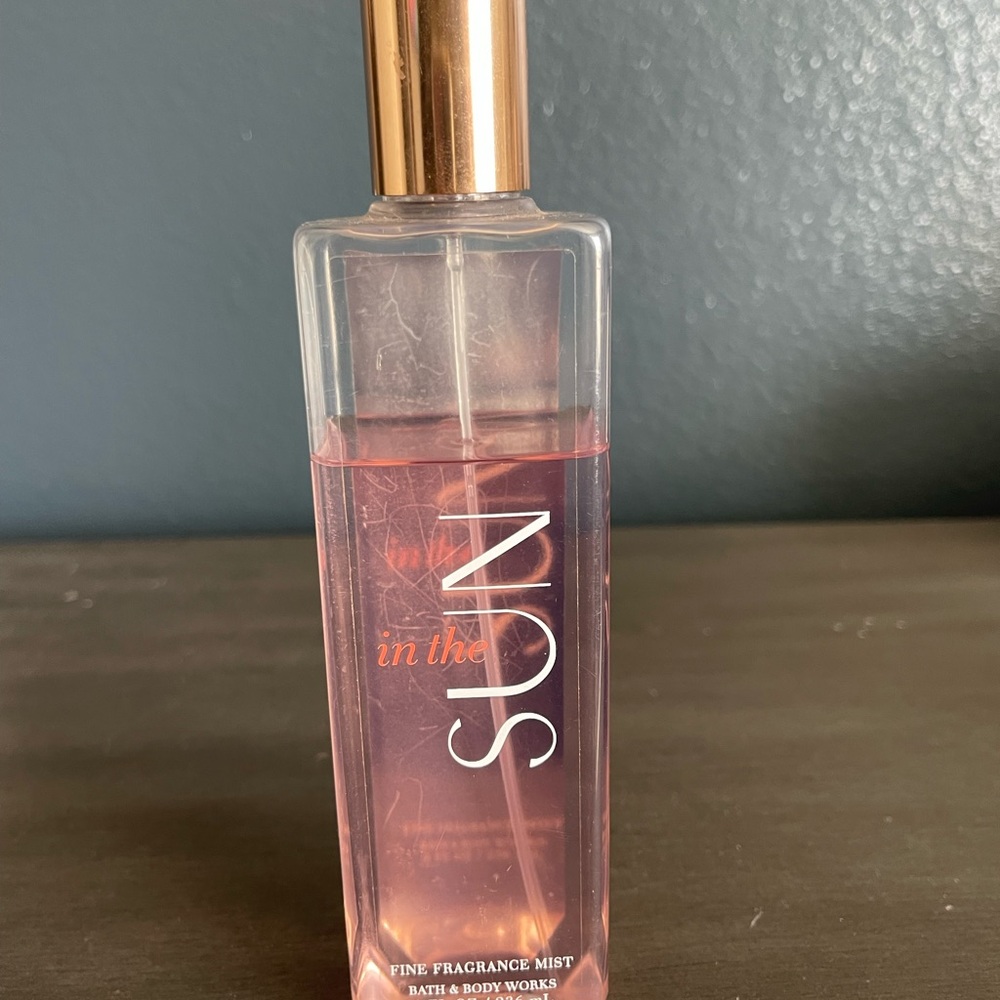 Bath & Body Works In The Sun